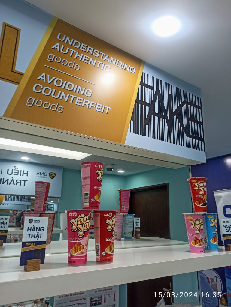 INVESTIP - IP LAW FIRM gửi sản phẩm đại diện chủ thể quyền NHẬT BẢN